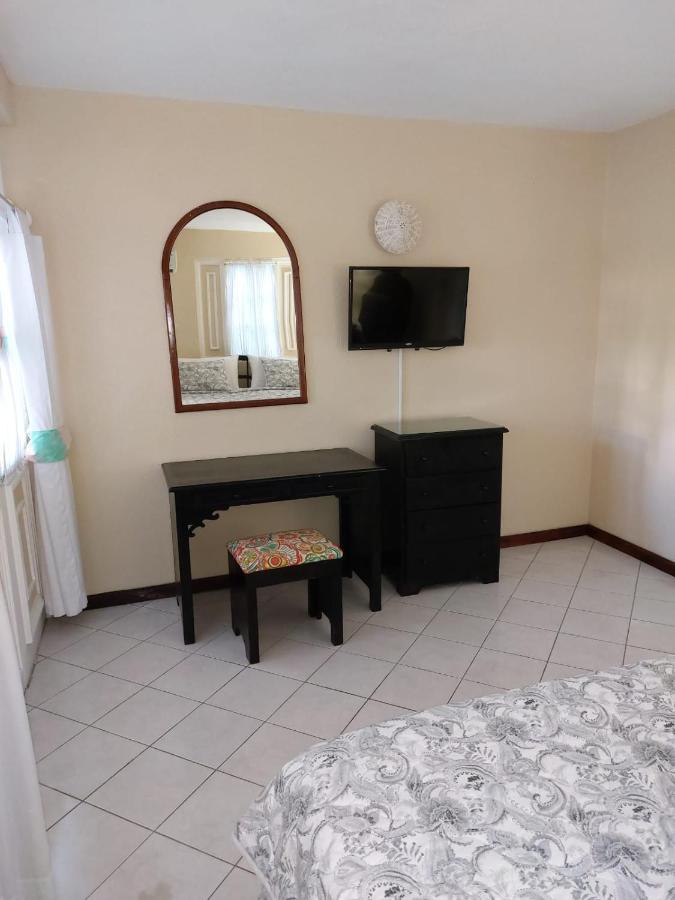 Cozy Villa Escape Runaway Bay Luaran gambar