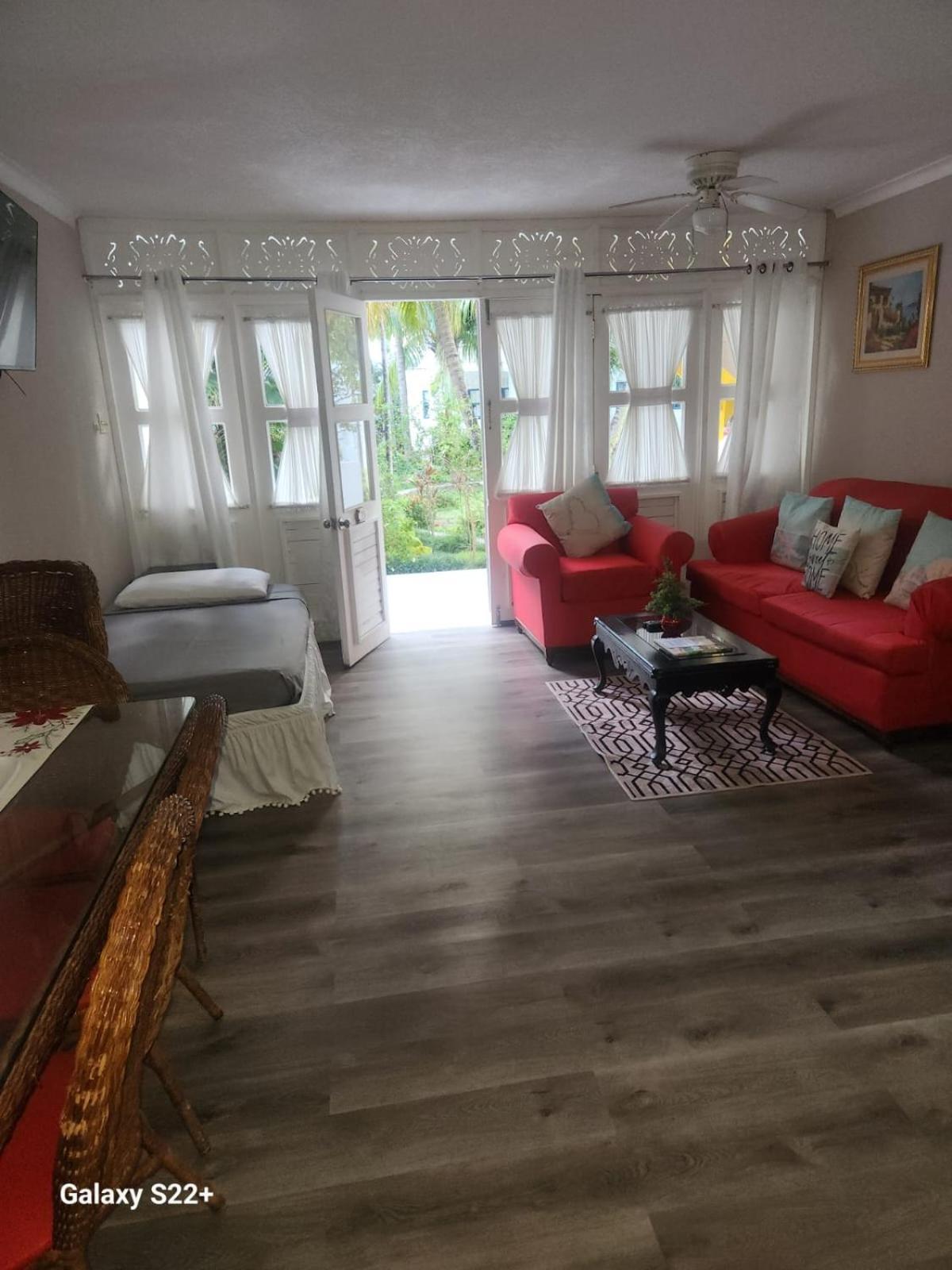 Cozy Villa Escape Runaway Bay Luaran gambar